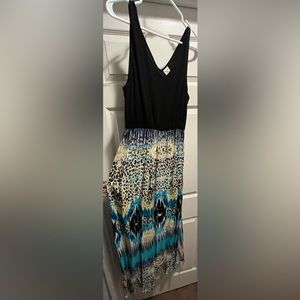 Nice multi-colored maxi dress. Size L…see pics